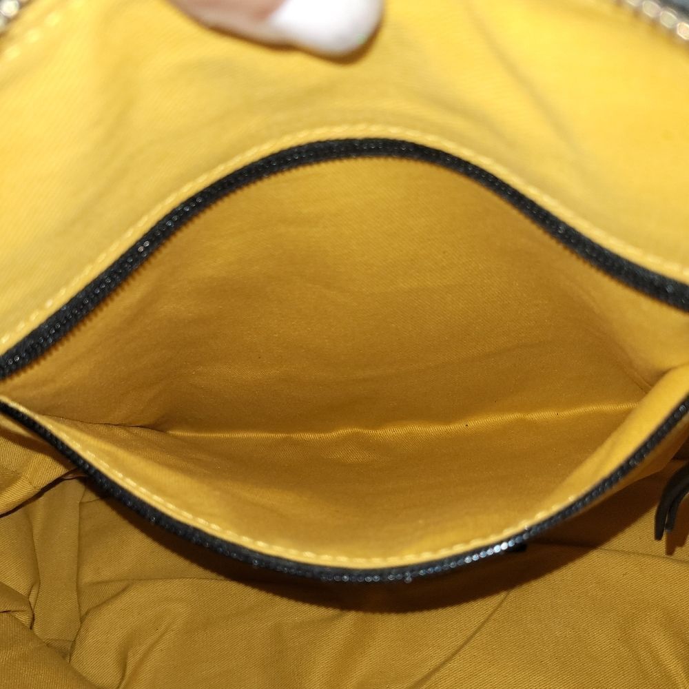 Authentic NWT Valentino Tonia Genuine Leather Boston Bag with Dust Bag - Picture 14 of 17